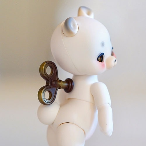 Ball jointed doll